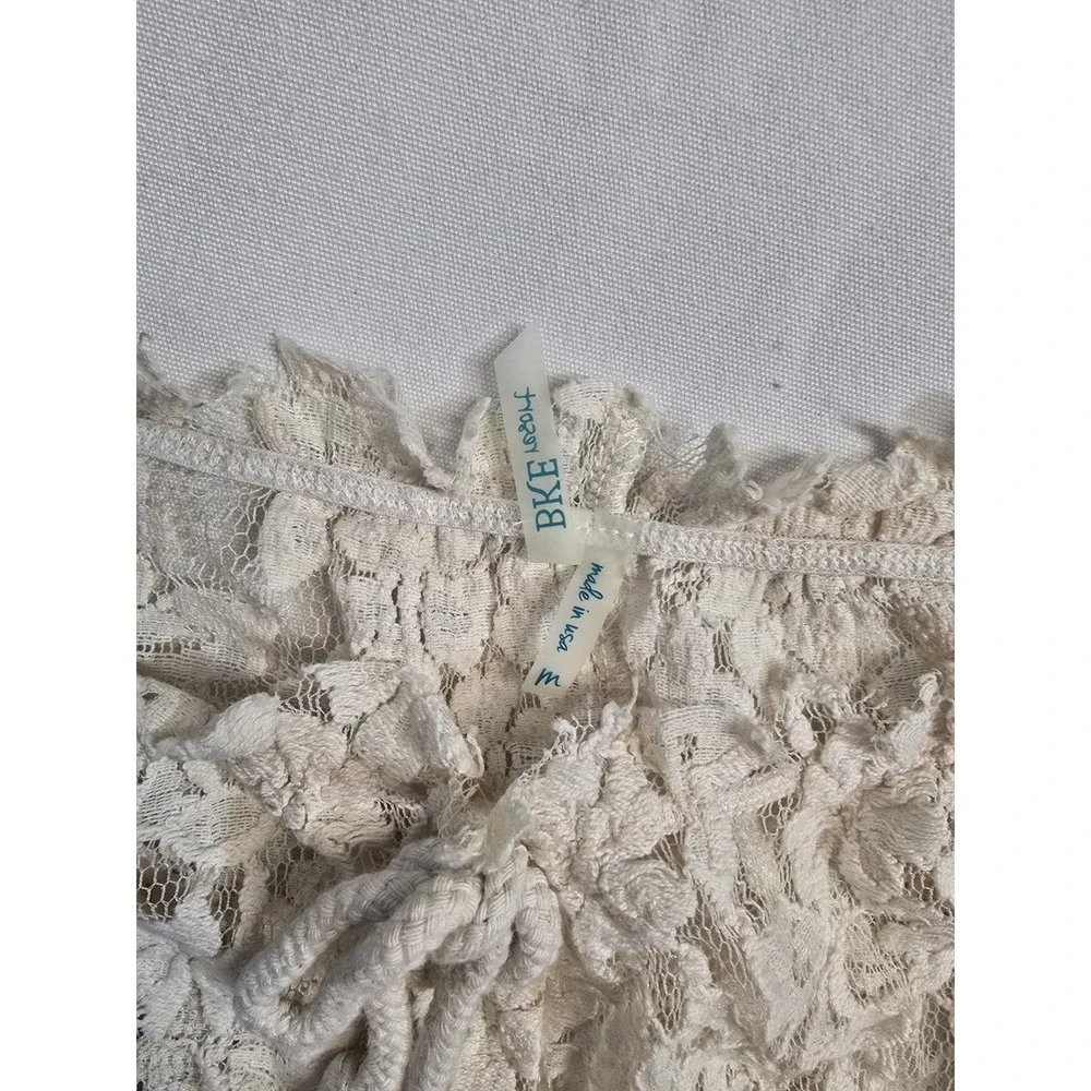 BKE Resort Women's  Swim Cover Up Shorts  Lace M Drawstrings  Ivory